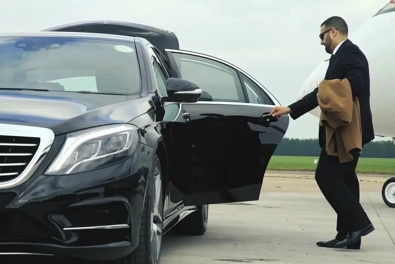 Лучший сервис по обслуживанию черных автомобилей в Торонто для любого особого случая